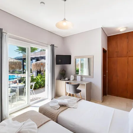 Otel Sunwaves Vasiliki